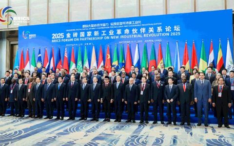 九牧集团出席2025金砖国家新工业革命伙伴关系论坛，同台小米雷军