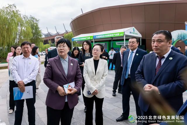 直击富思特绿色产业博览会现场，无电制冷涂料“硬核”吸睛