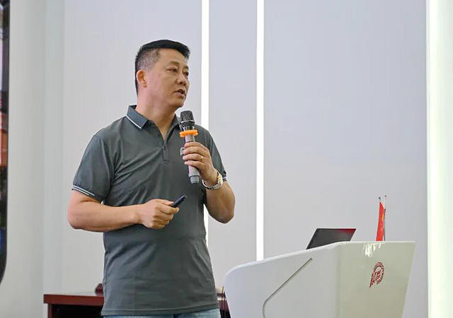 以创新破局！晨光打出王炸组合拳 绿色新品重磅亮相