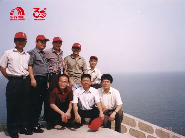 东方雨虹 | 赛场内外，共赴巅峰