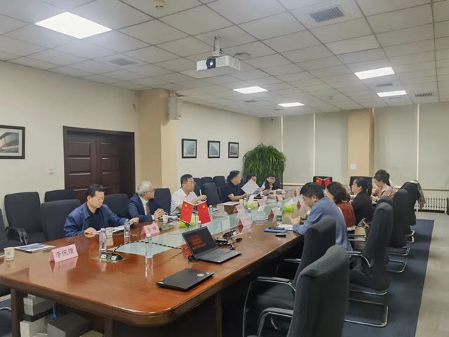 济南章丘考察团走进富思特：聚焦无电制冷涂料，共绘政企合作新蓝图