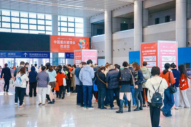 君子兰漆：以水漆技术领航产业升维，共筑渝派定制绿色未来