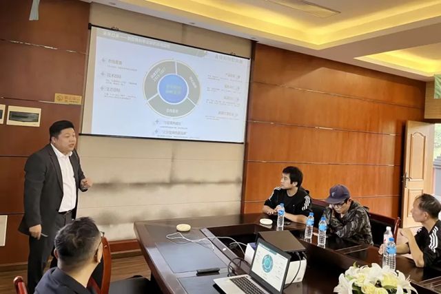 固克 | 2025安彩别墅焕新财富论坛（文山站）圆满召开！解锁乡墅焕新与财富共赢新机遇！