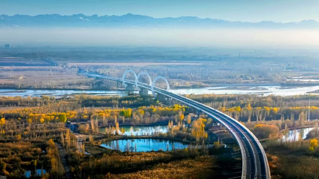 国内首座“O”形矮塔斜拉桥伊犁河三桥通车 三峡油漆护航“一带一路”交通动脉