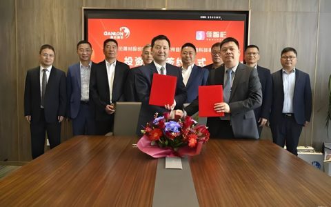 主业亏损428万，全靠子公司“输血”，凯伦股份1.7亿增持求控制