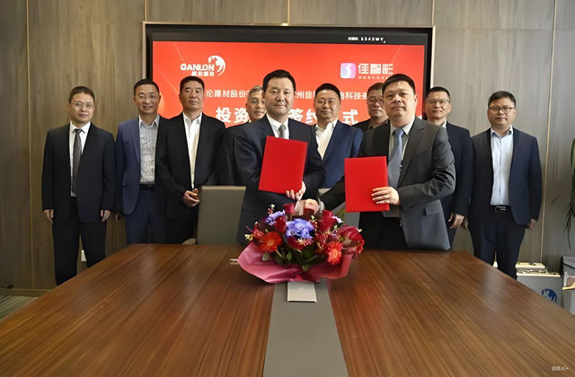 主业亏损428万，全靠子公司“输血”，凯伦股份1.7亿增持求控制