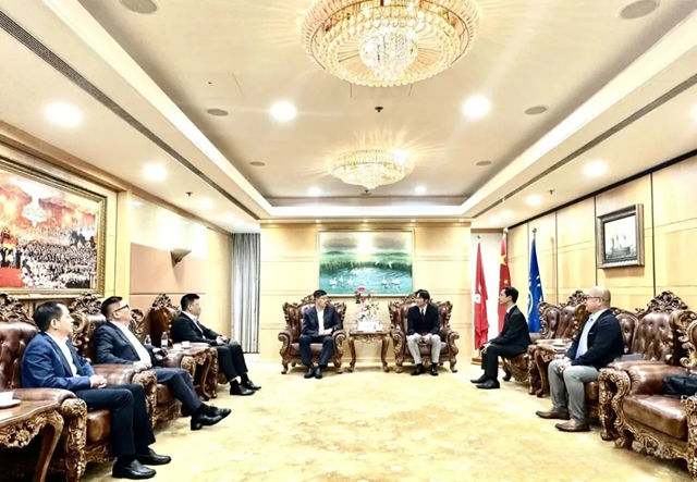 中远关西举行股东高层会谈