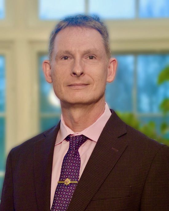 两位行业资深博士空降龙头企业任副总裁！曾服务艾仕得/科慕等知名企业