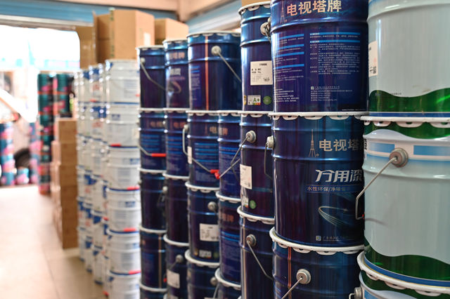 不止是妻子，更是合伙人：她用“超市”思维，带飞老公的工业漆门店