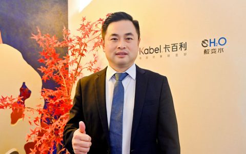 卡百利联手非遗大师仇庆年，用每一面墙讲好中国故事