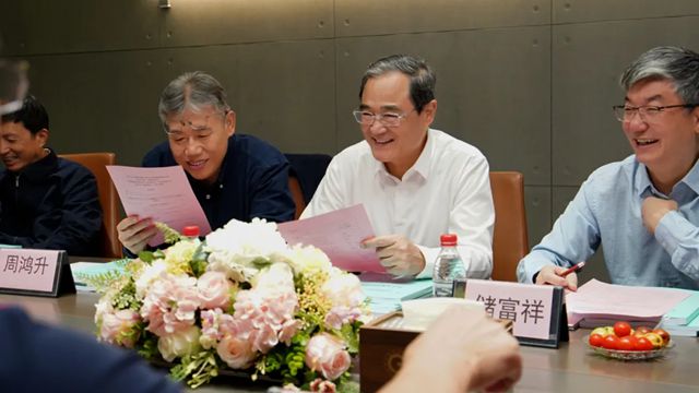 金牌家居三项科技成果通过鉴定，智能制造与新材料研发获权威认可