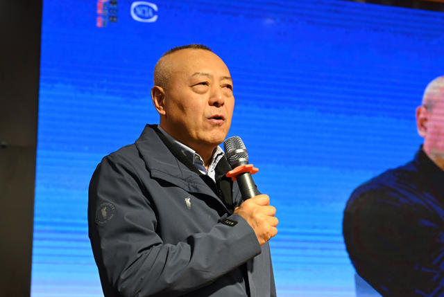 艺术涂料“内卷”如何解？成都恳谈会大佬们给出了回归本质的答案