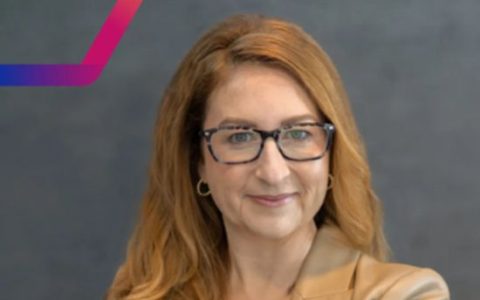 PPG汽车涂料全球高级副总裁Alisha Bellezza接受凤凰网科技采访：以客户为中心，推动汽车行业可持续发展