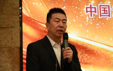 西部涂料“破局者”山城亮剑：硬核报告解码2026绿色转型“生存法则”