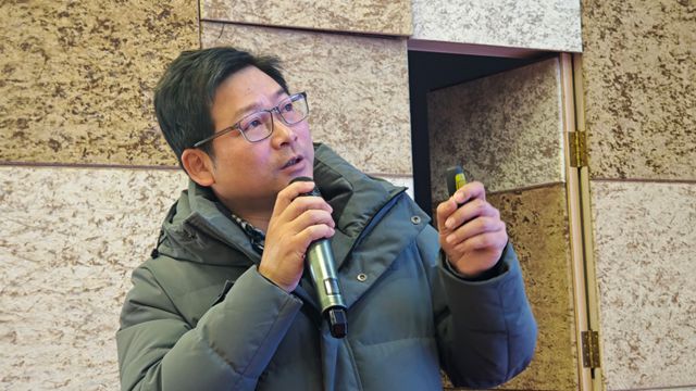西部涂料“破局者”山城亮剑:硬核报告解码2026绿色转型“生存法则”