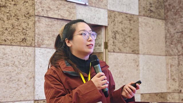 西部涂料“破局者”山城亮剑:硬核报告解码2026绿色转型“生存法则”