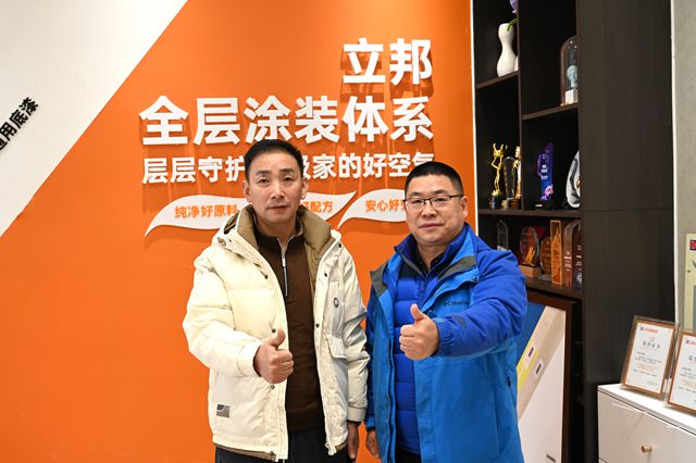 内卷时代他靠“刷墙绝活”赢麻了！成都华阳立邦店20年做难而正确的事