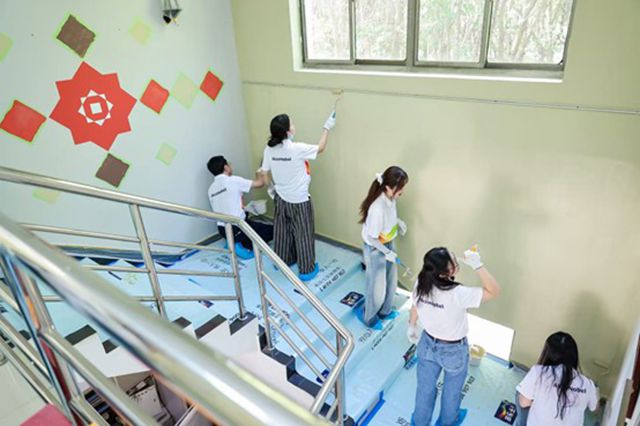阿克苏诺贝尔“Let’s Colour多彩开始”社区焕新项目 以色彩为笔,绘可持续未来