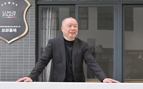 从华为总部到白云机场，为何顶尖客户都选他？——访大正彩翼董事长雷洪正
