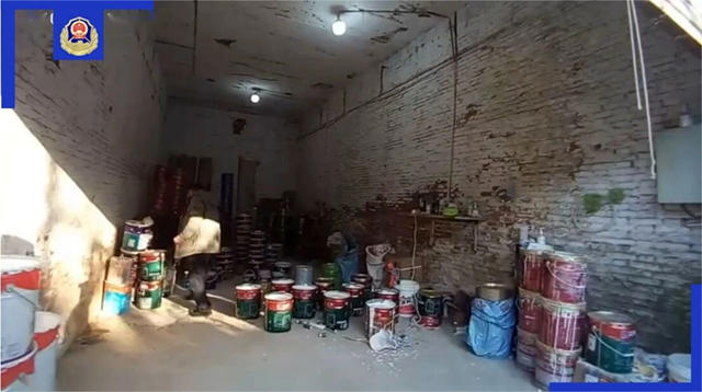 灌桶勾兑!上海查获8万元假漆,三棵树、立邦等品牌被仿冒