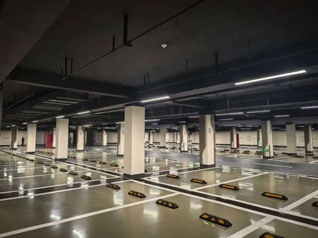 征服绿城业主的豪车与高跟鞋，德爱威地坪的满分答卷