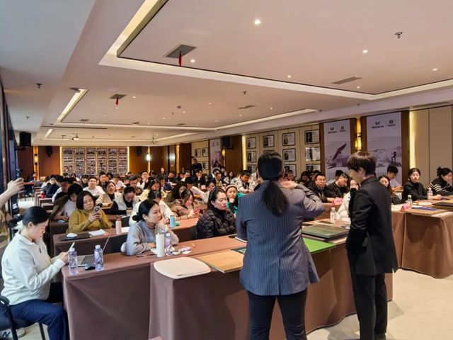 以涂装为刃，破局高定内卷——玛格涂装培训背后的战略深意