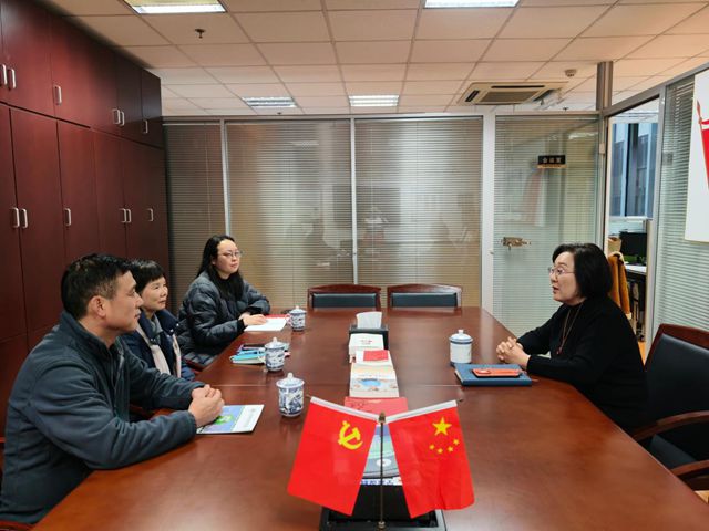 互学互鉴拓思路 交流学习促提升——二家兄弟商会到访宁波涂协交流互学