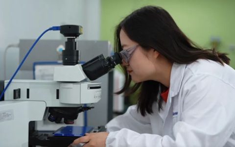 阿克苏诺贝尔 | 科研圈的女子力