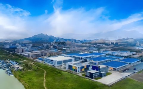 钛白粉疯涨千元！展辰木器漆最高涨15%，明码标价让信任成最强竞争力