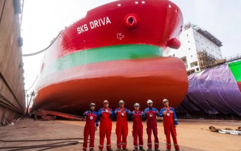 绿色高效航运 | 海虹老人助力SKS DRIVA原油油轮全面升级启航