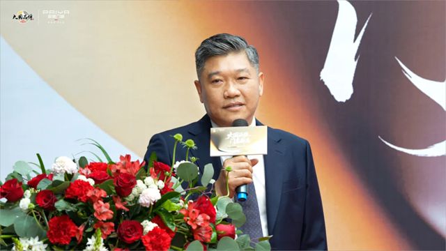 派雅门窗官宣布局入户门