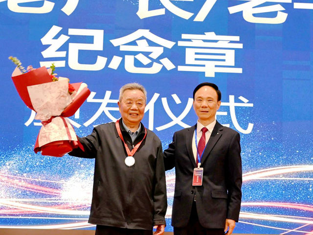 七秩砺剑，百年启航：菱湖漆70周年庆典背后的突围与远征