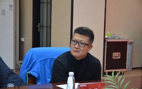 顾家家居一美的系高管离任