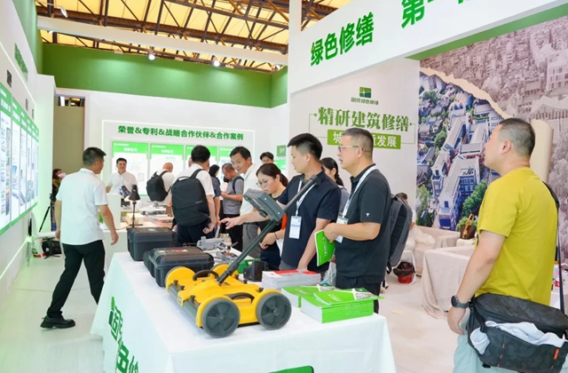 上海涂博会盛大启幕,固克绿色修缮展台首日火爆!